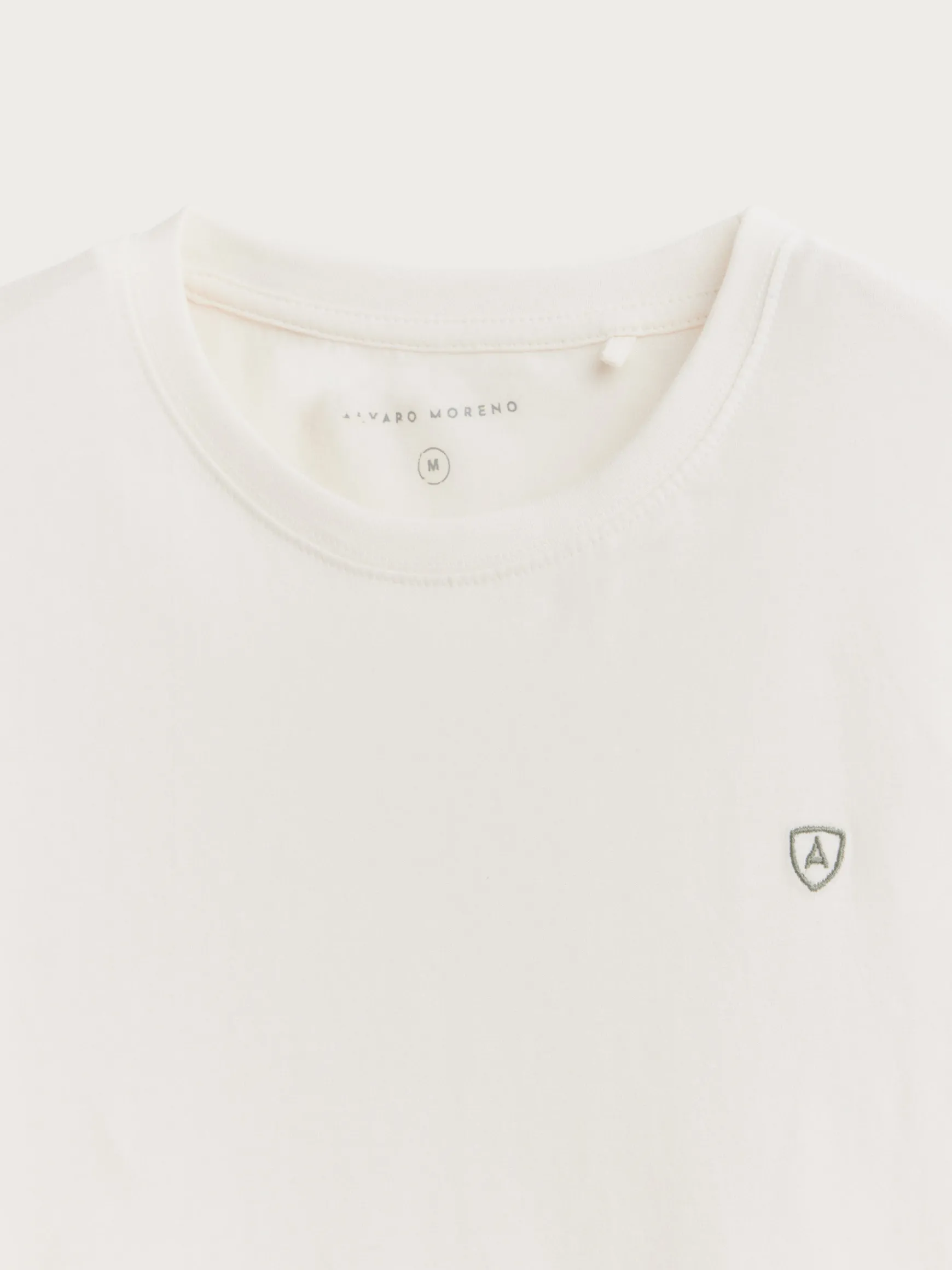 Alvaro Moreno Camisetas|CAMISETA BASICA Crudo