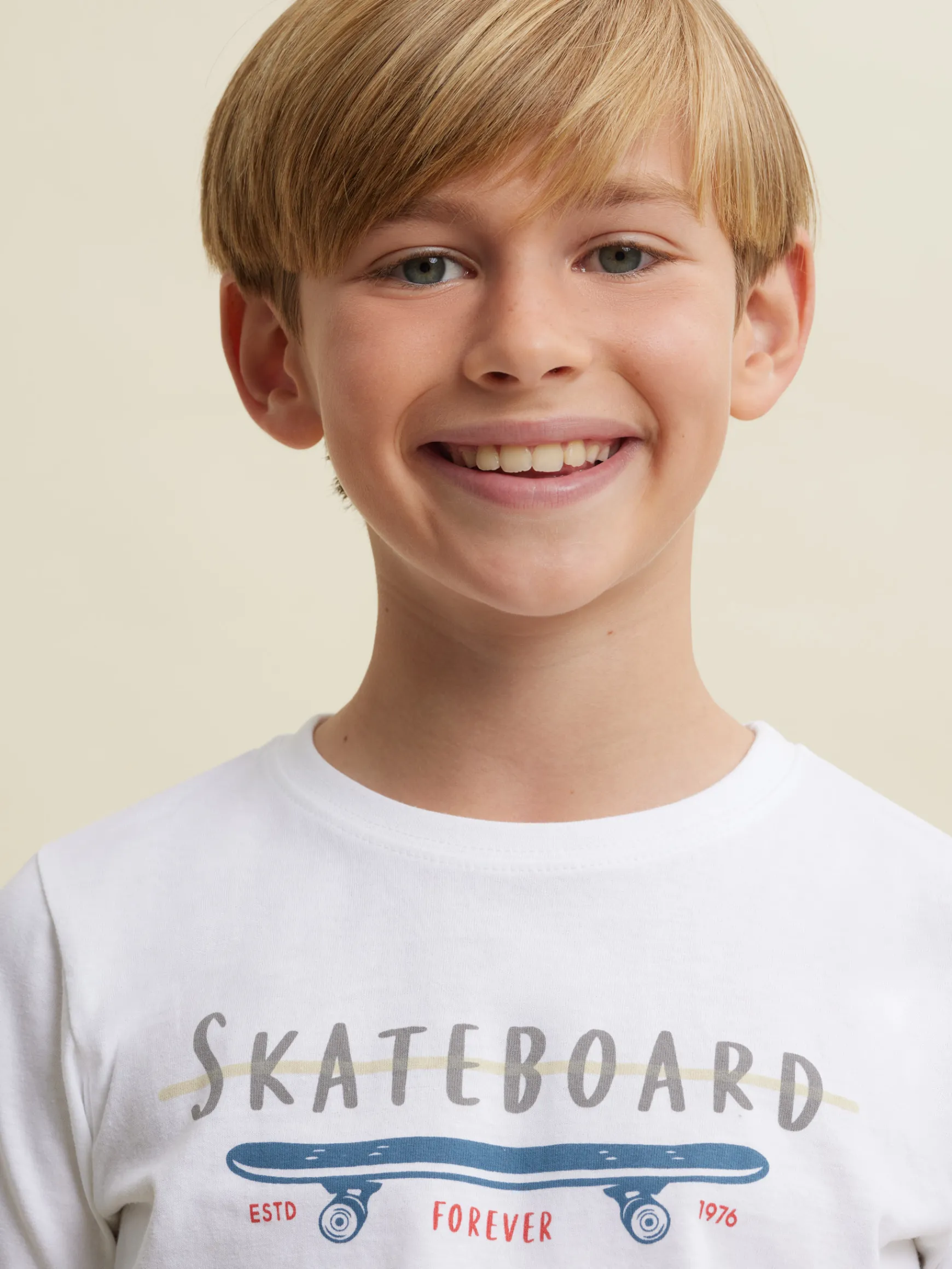 Alvaro Moreno Camisetas|CAMISETA SKATEBOARD KIDS Blanco