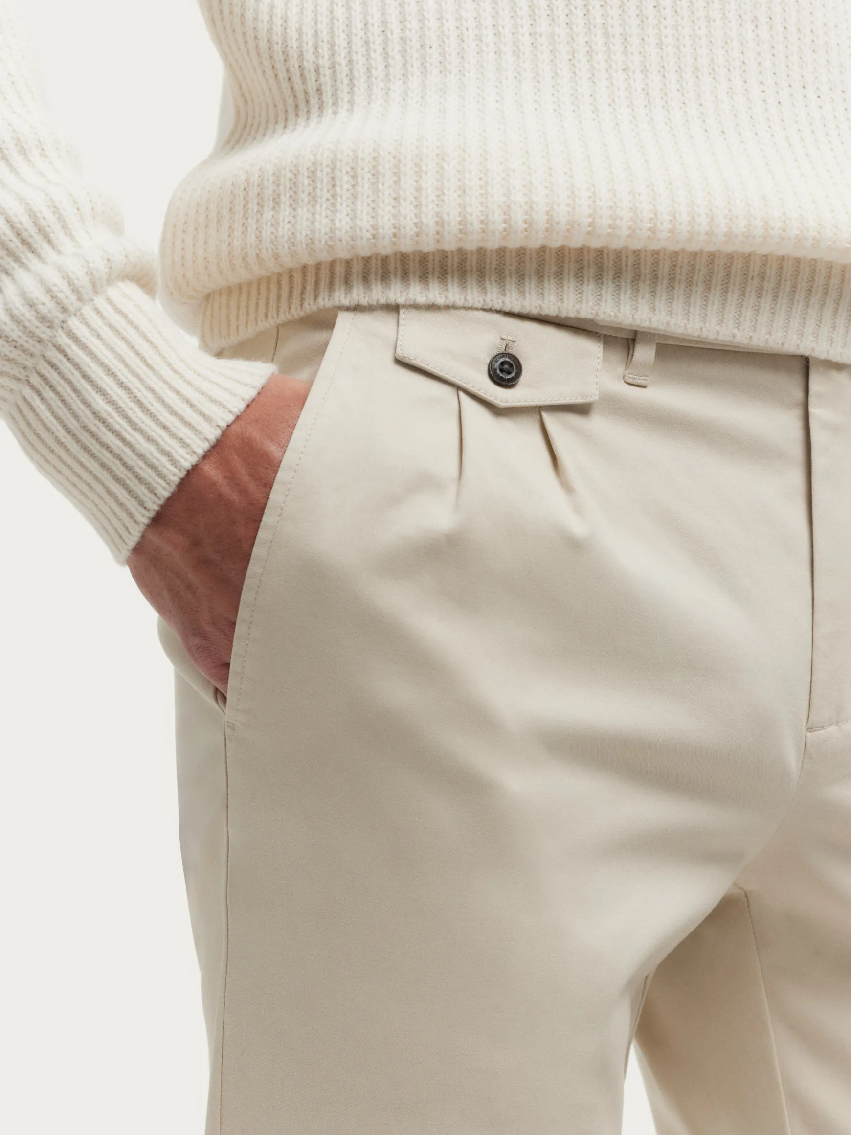 Alvaro Moreno Chino|PANTALON CARROT Crudo