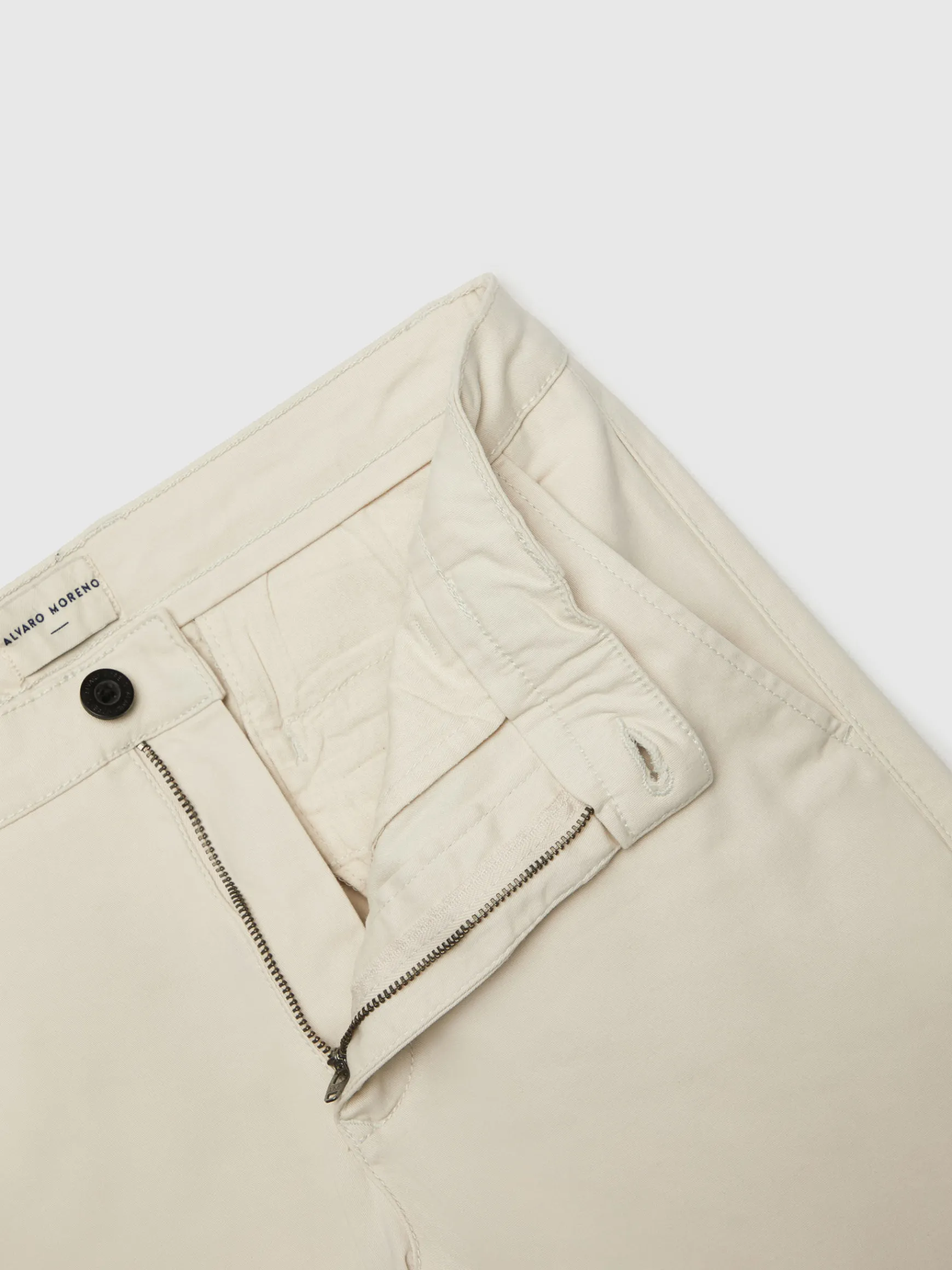 Alvaro Moreno Chino|PANTALON CHINO SLIM FIT Crudo