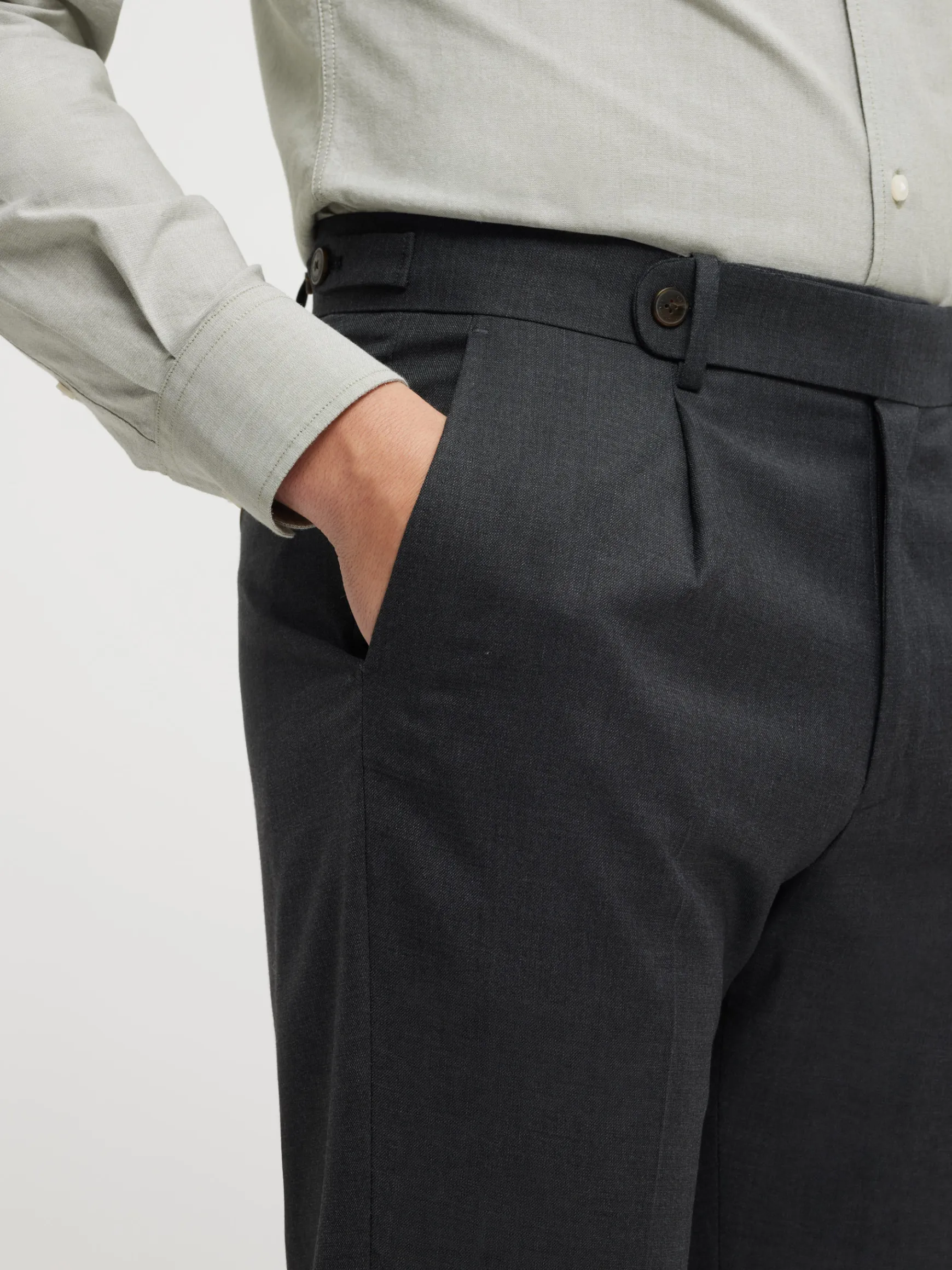 Alvaro Moreno Vestir|PANTALON SARTO Gris