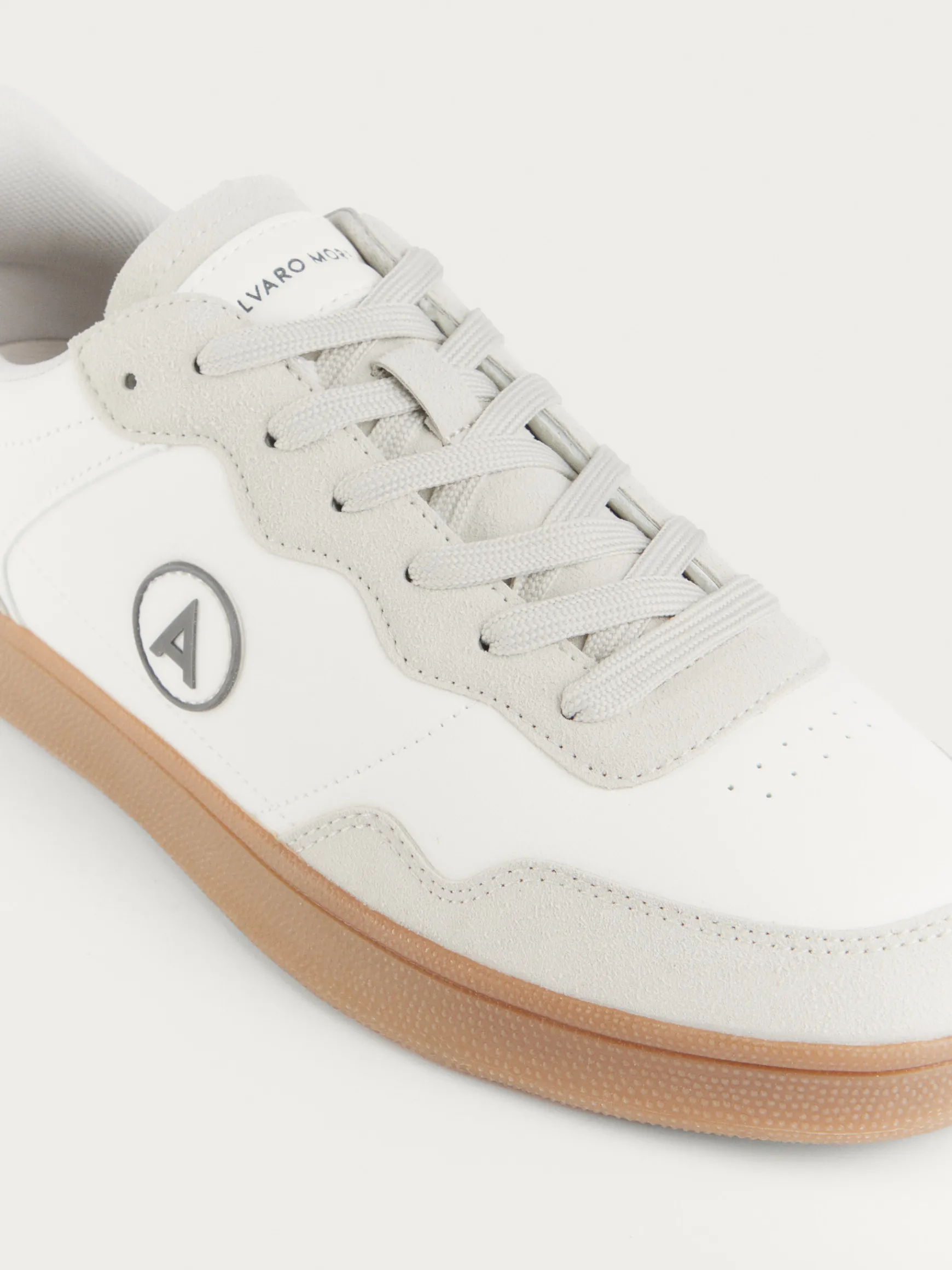 Alvaro Moreno Sneakers|SNEAKERS SCOTT Crudo